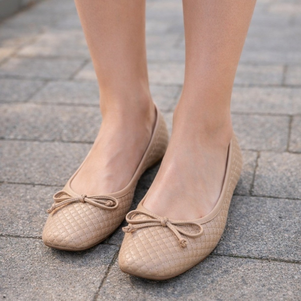 Nordstrom Quilted Ballet Flats Beige Bow Square Toe Women Size 9.5M‎ NEW